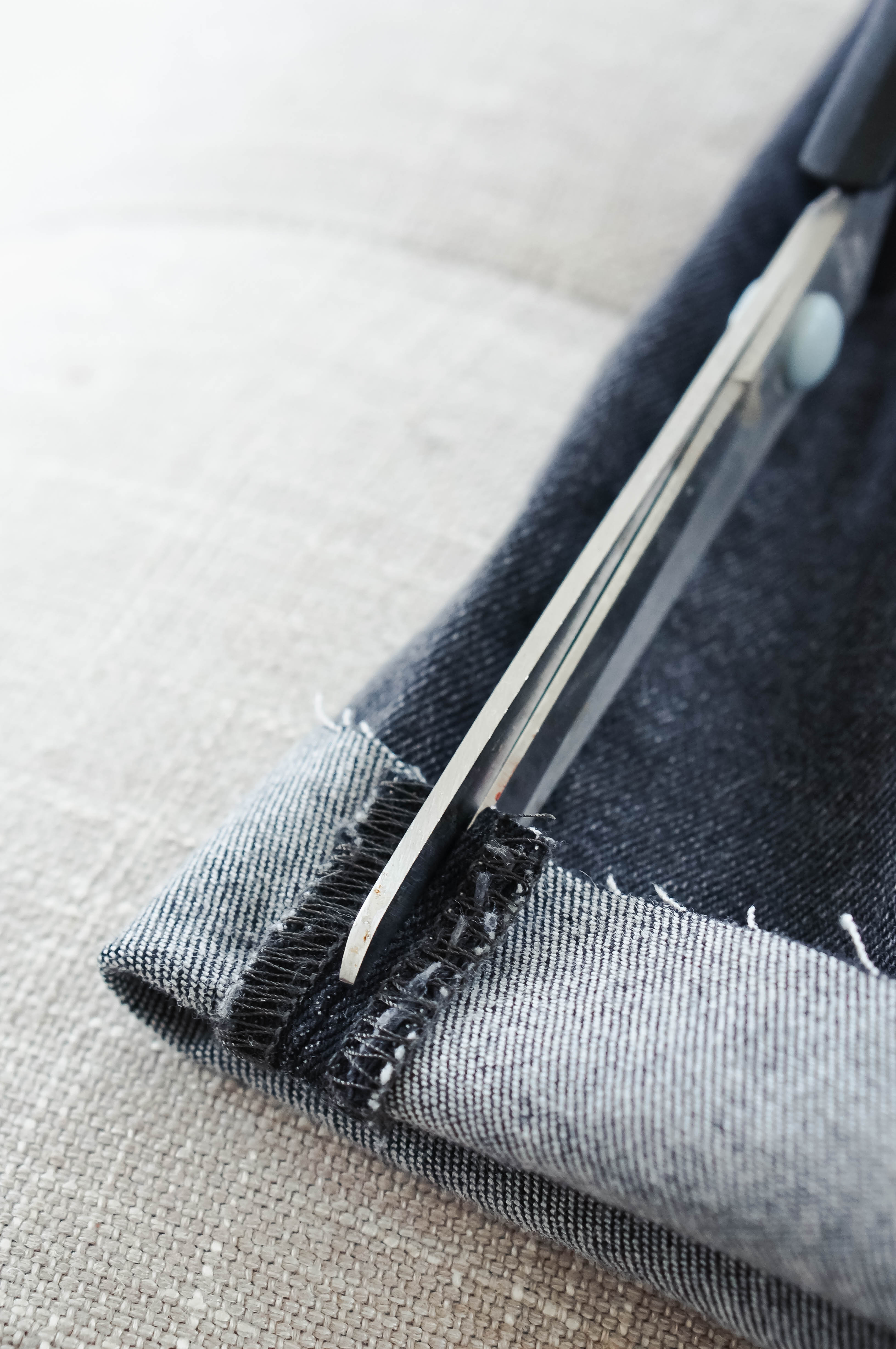 How to cut the hem off jeans