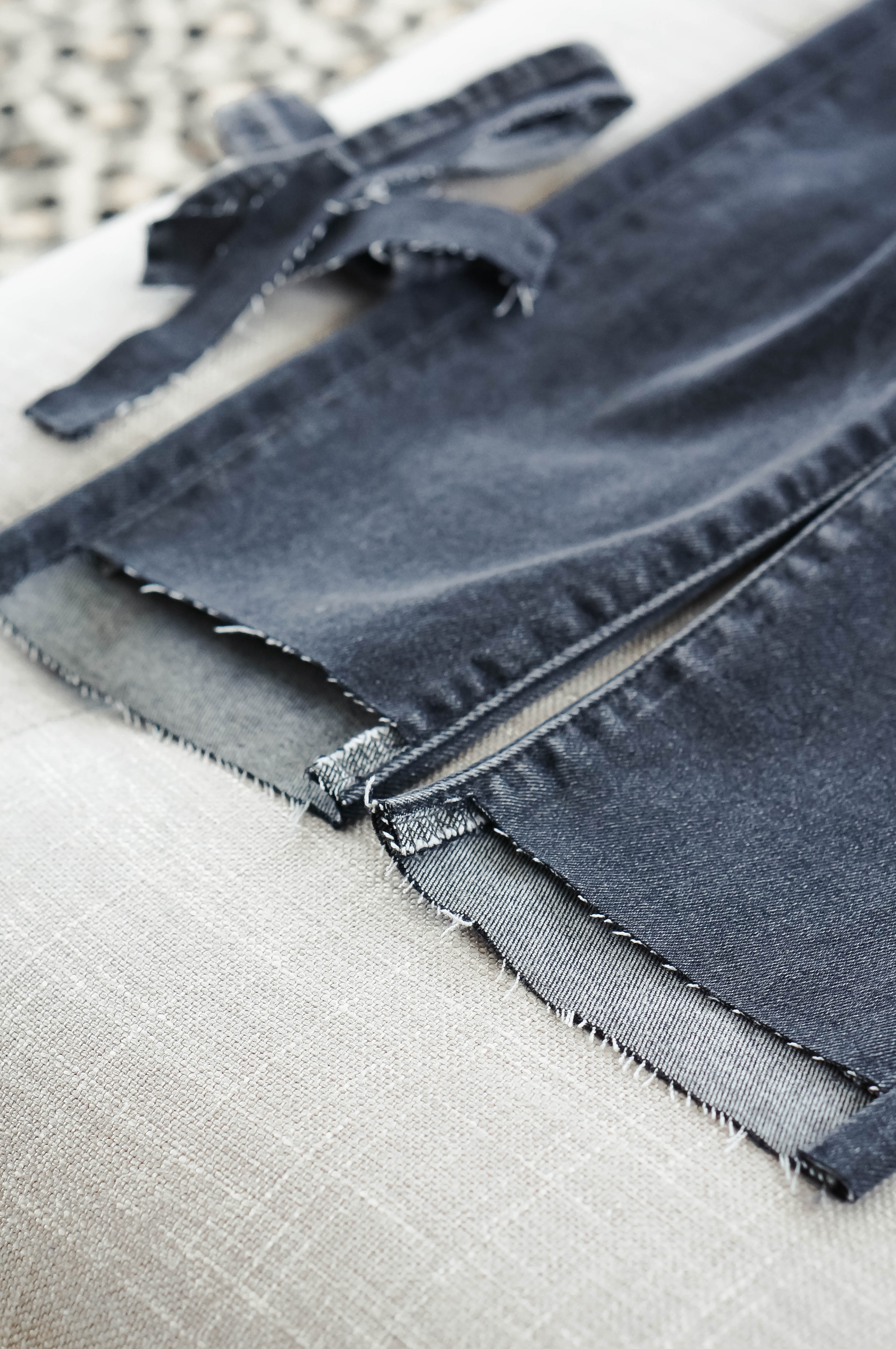 How to cut the hem off jeans
