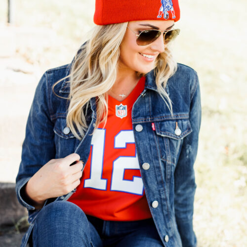 3 Ways To Style A Jersey