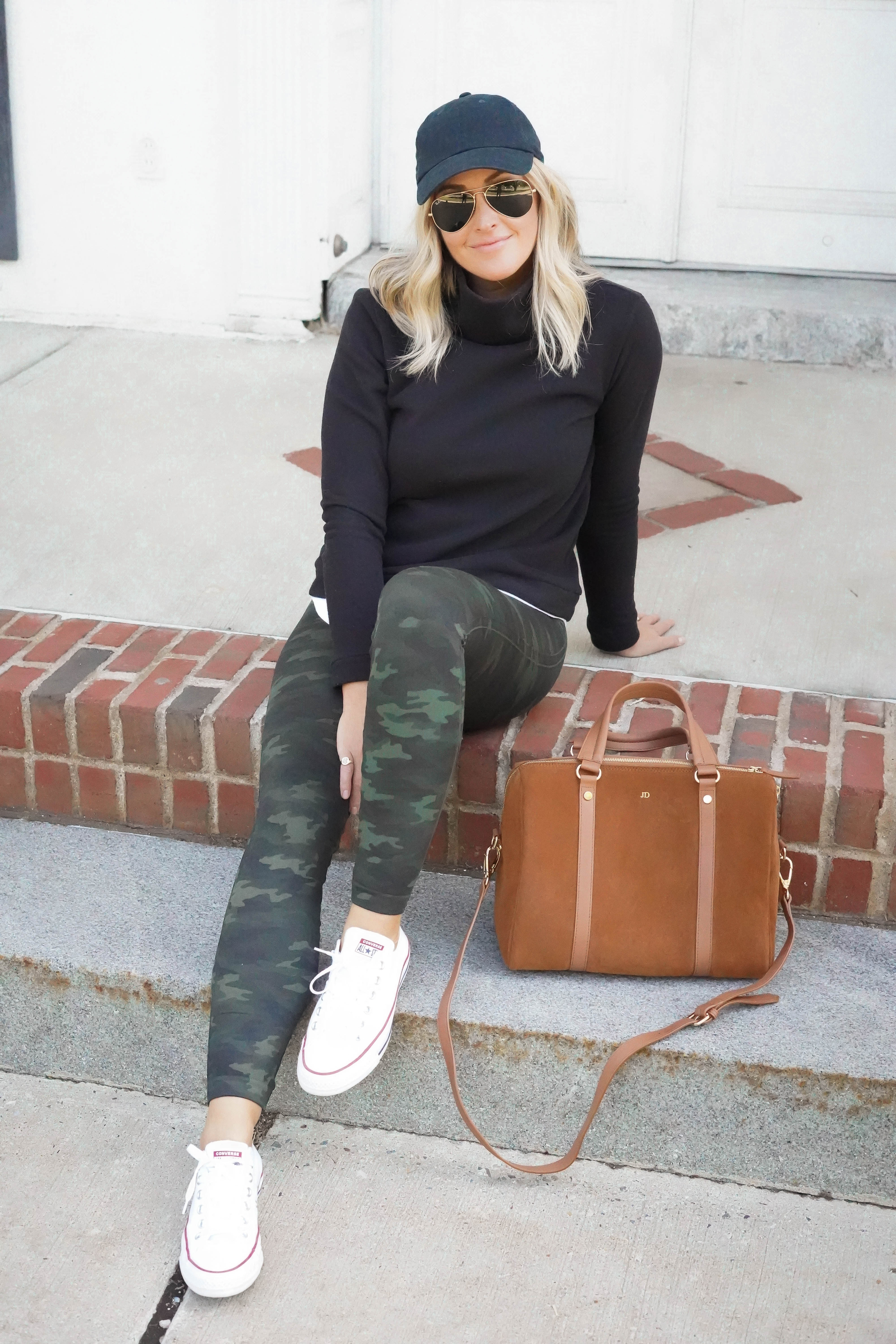 Outfits To Wear With Camo Leggings Women's
