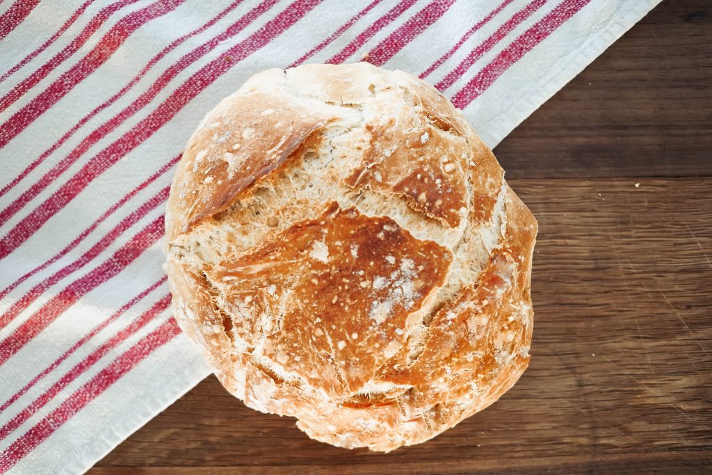 No Knead Dutch Oven Bread - Red Star® Yeast