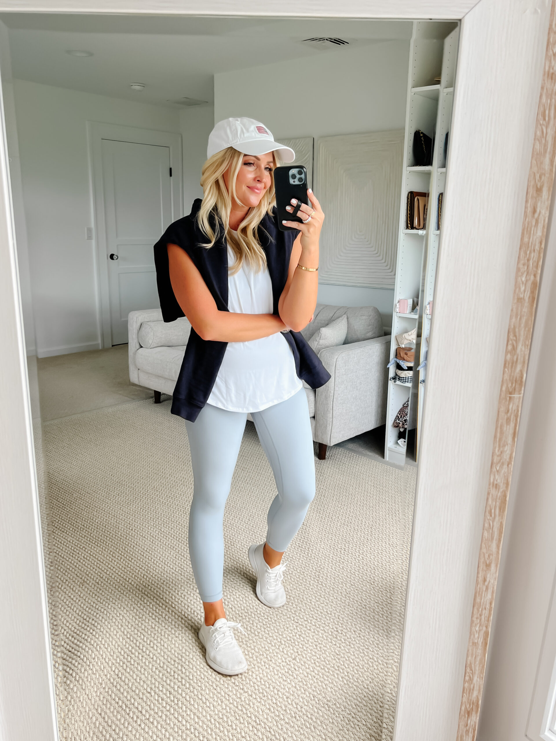 Casual athletic💗ootd  Lululemon outfits, Simple trendy outfits